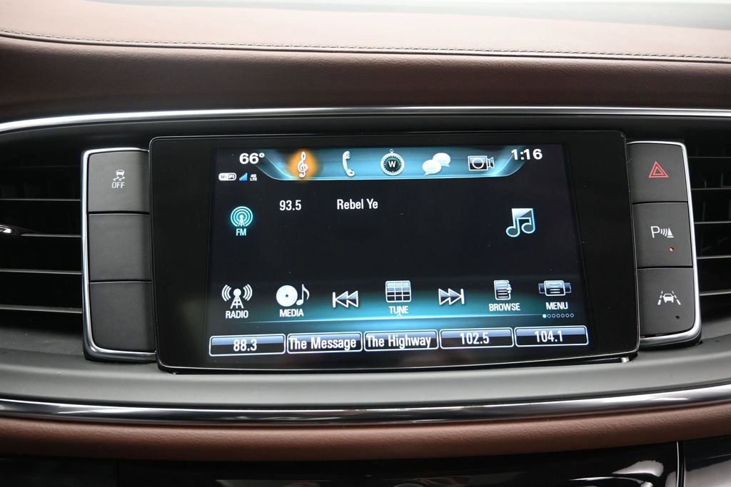 Used 2018 Buick Enclave Avenir FWD image 29