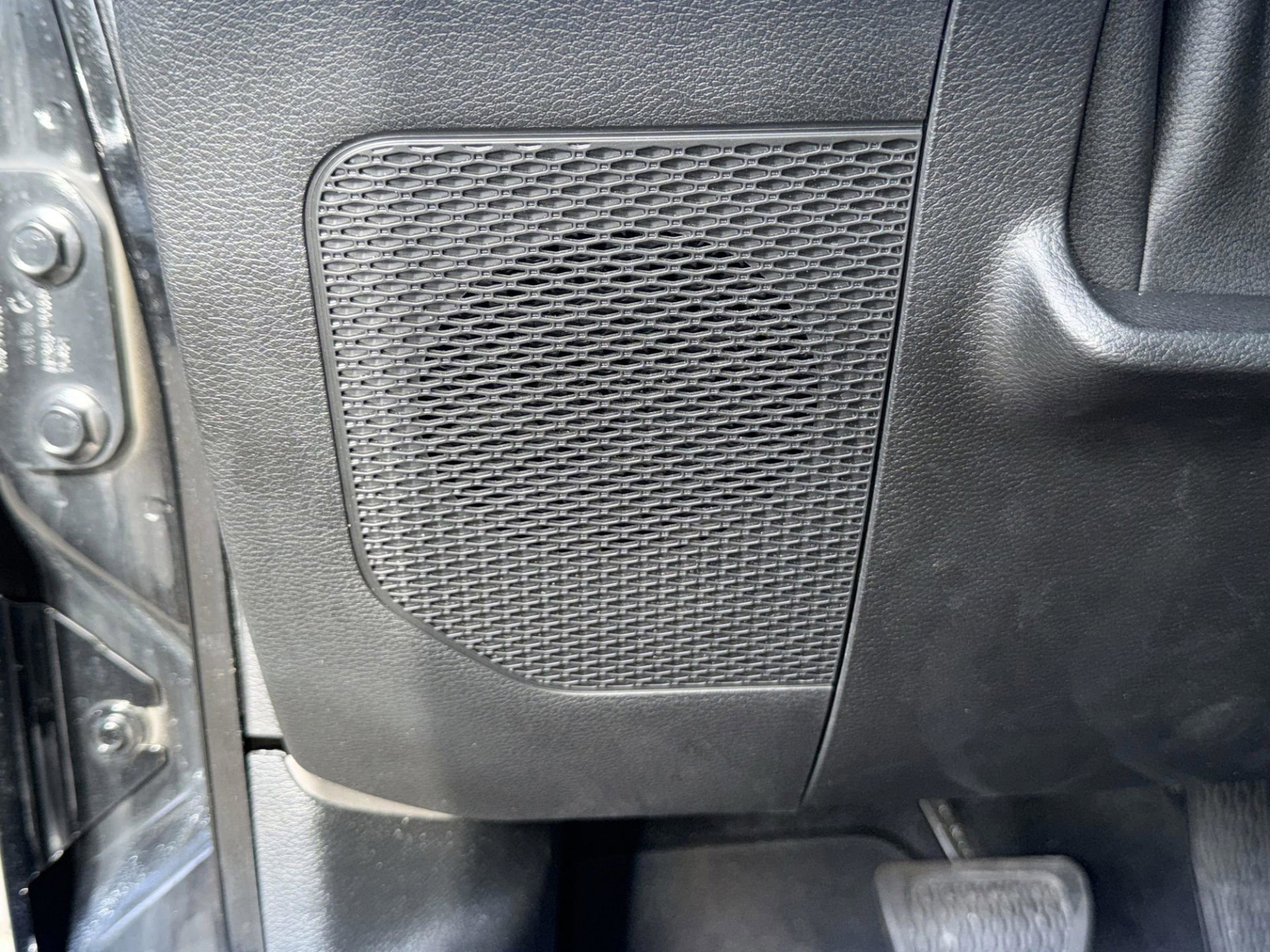 Used 2021 Jeep Wrangler Unlimited Sport image 13