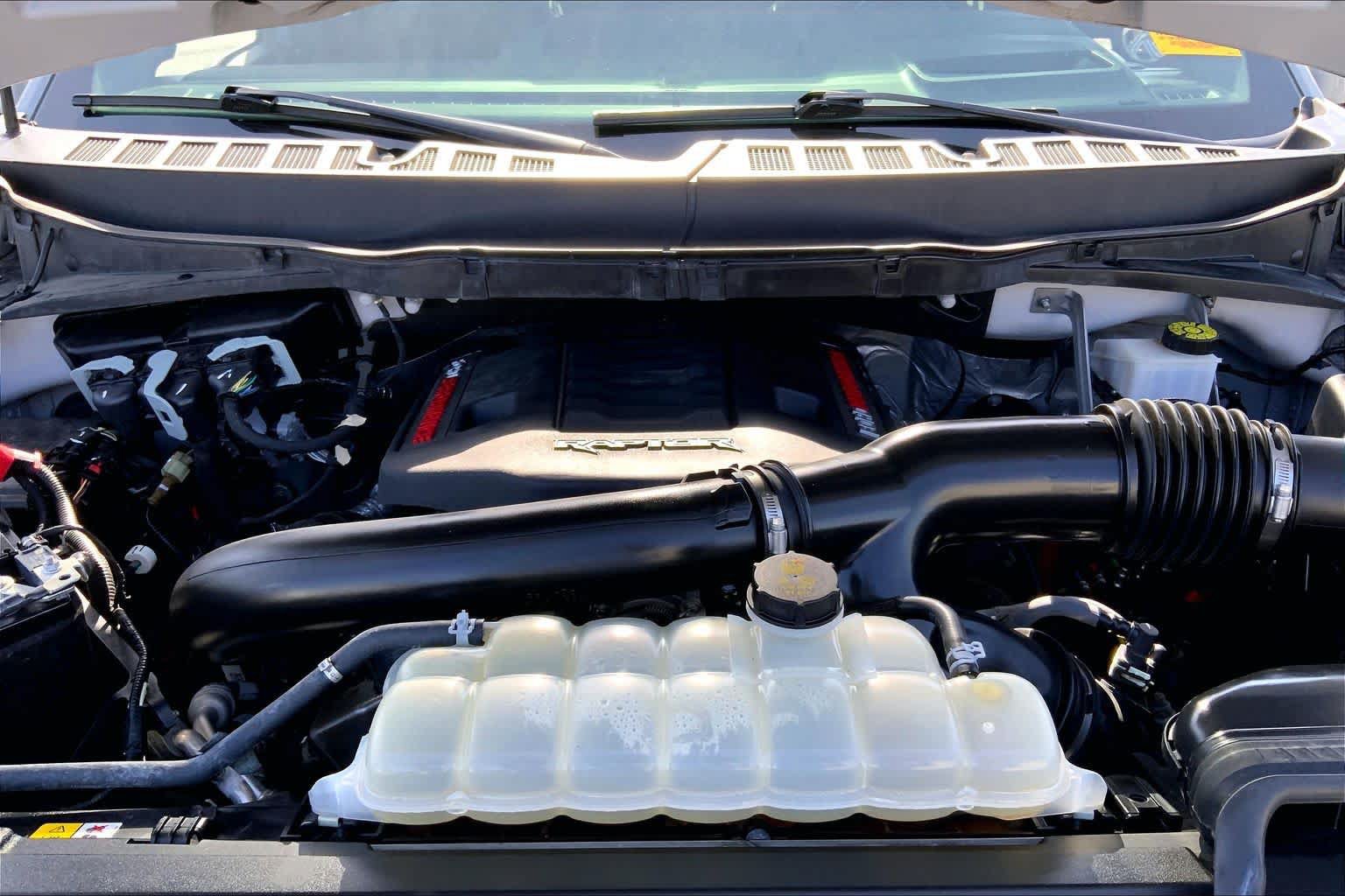 Used 2024 Ford F150 Raptor AWD/4WD image 28