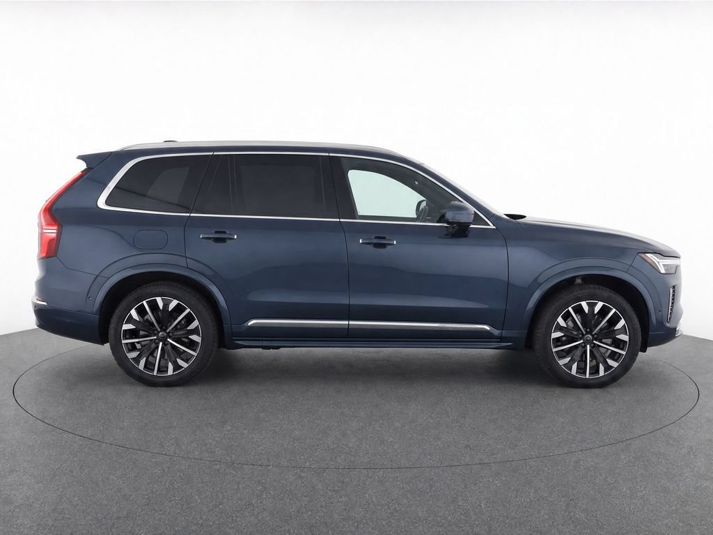 Certified 2026 Volvo XC90 B6 Plus AWD/4WD image 8