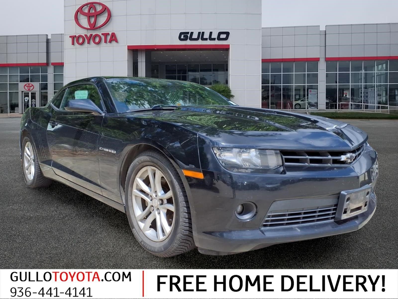 Used 2015 Chevrolet Camaro LT w/ Rear Vision Package RWD image 1