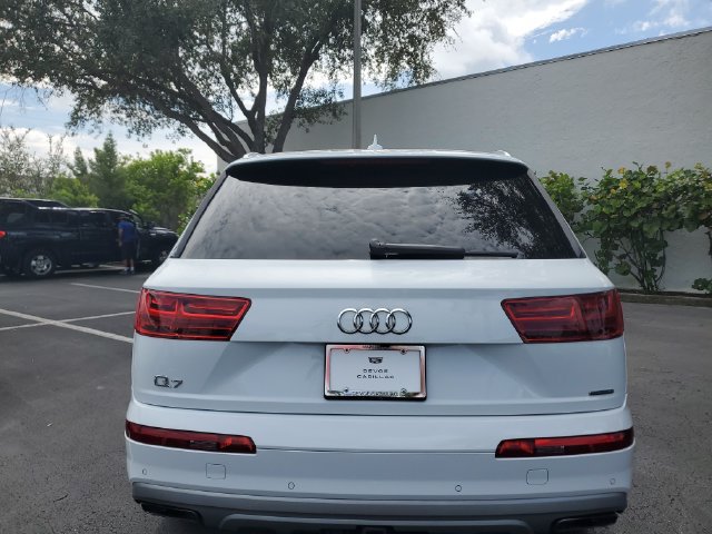 Used 2019 Audi Q7 3.0T Prestige w/ Prestige Package AWD/4WD image 13