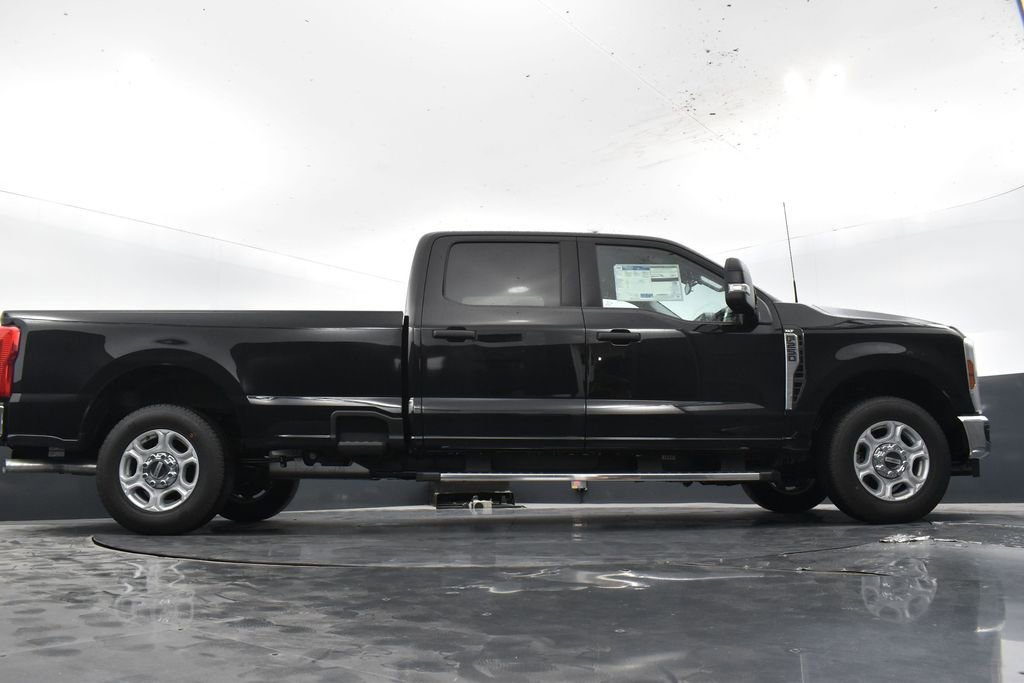 New 2026 Ford F250 XLT image 32