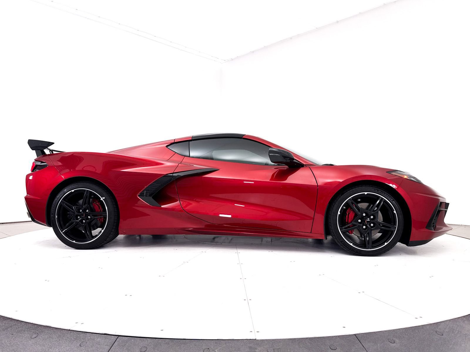 Used 2022 Chevrolet Corvette Stingray Preferred Cpe w/ 2LT RWD image 33