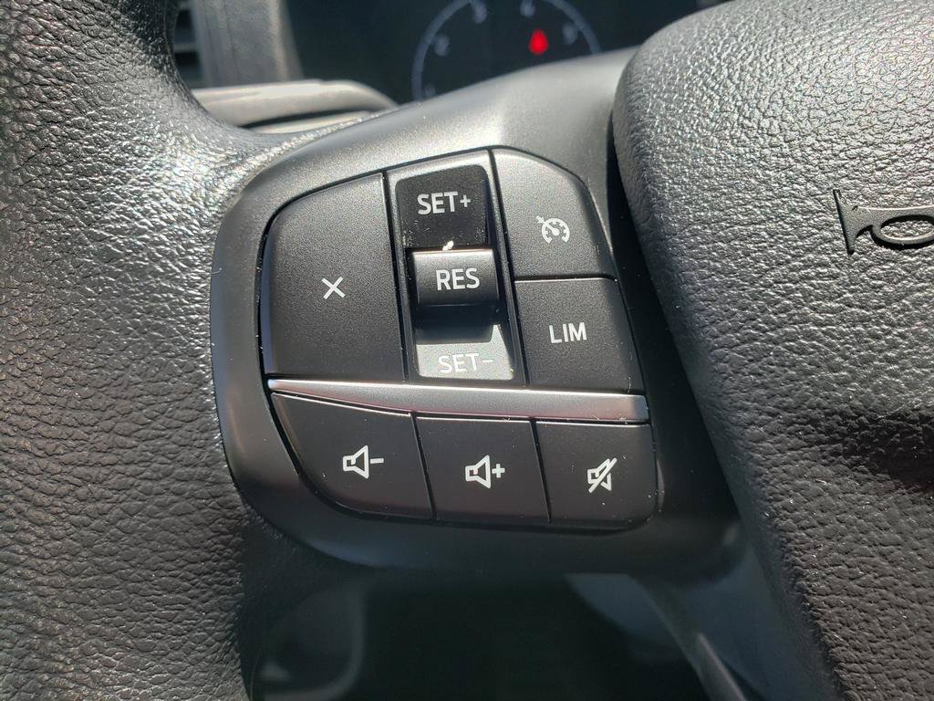 Used 2023 Ford Transit 350 XLT RWD image 21