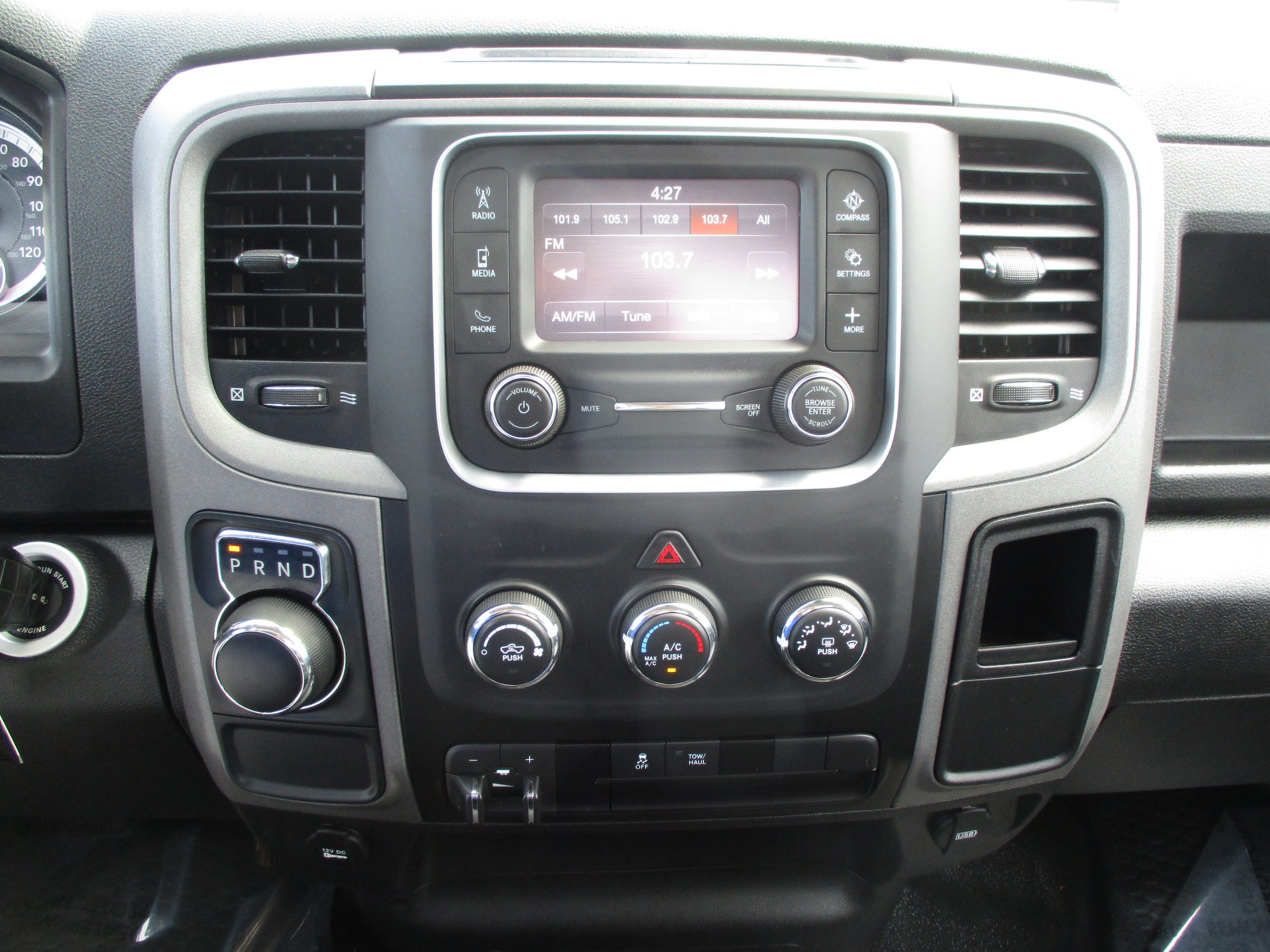 Used 2022 RAM 1500 Tradesman w/ Power & Remote Entry Group RWD image 18