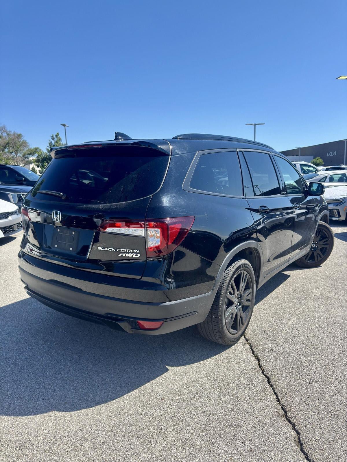Used 2020 Honda Pilot Black Edition image 5