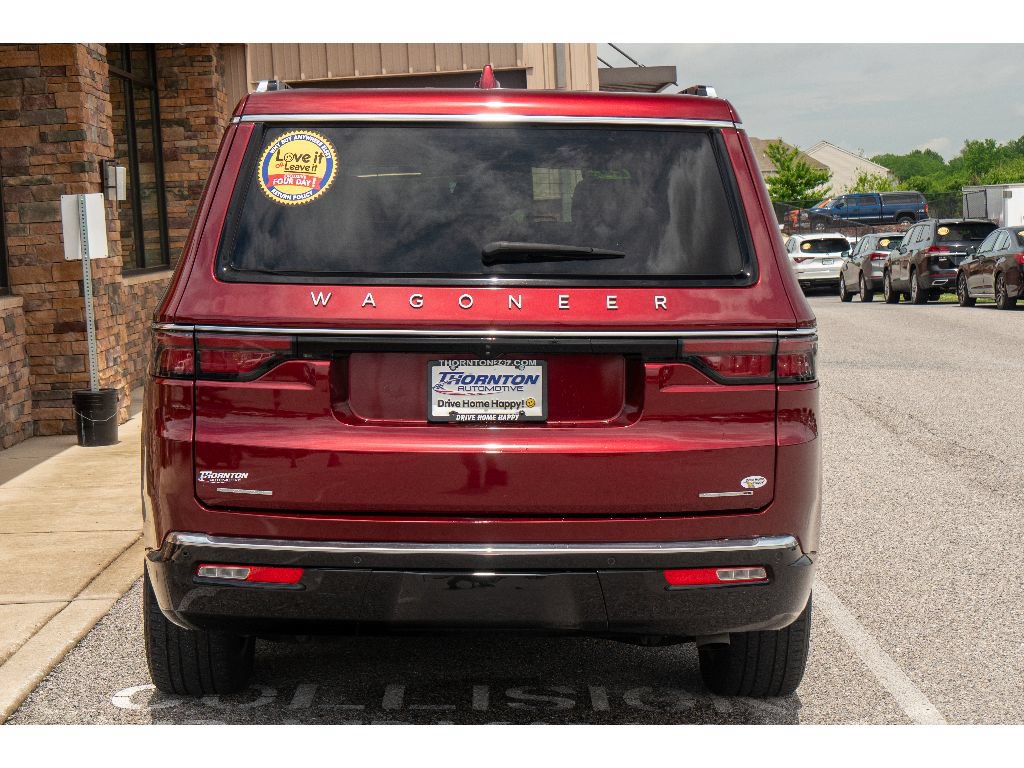 Used 2022 Jeep Wagoneer Series I w/ Premium Group I AWD/4WD image 4
