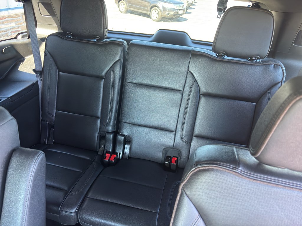 Used 2023 Chevrolet Tahoe High Country w/ Advanced Technology Package AWD/4WD image 12