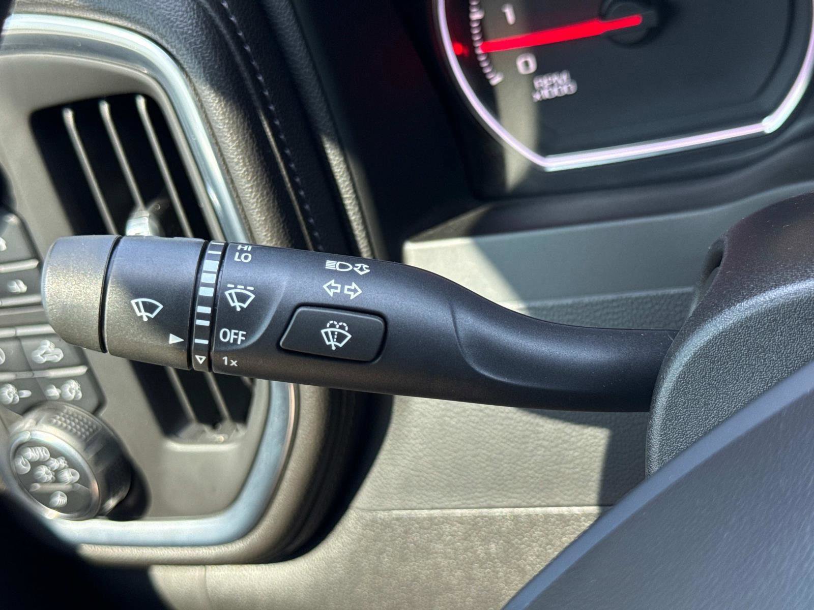 Used 2022 Chevrolet Silverado 1500 LT Trail Boss w/ Safety Package image 9