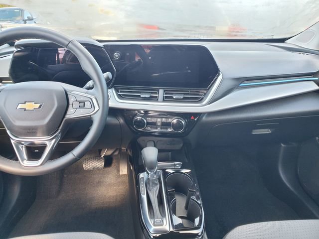 Certified 2024 Chevrolet Trax LT w/ LT Convenience Package FWD image 15