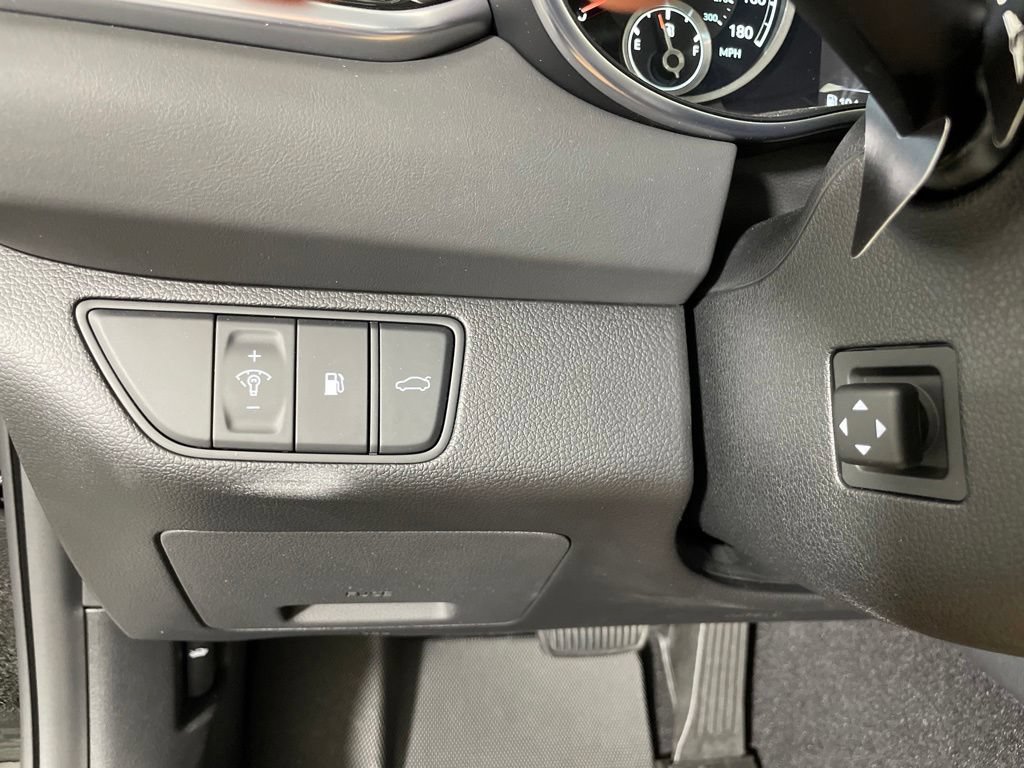New 2026 Genesis G70 2.5T Prestige AWD/4WD image 9