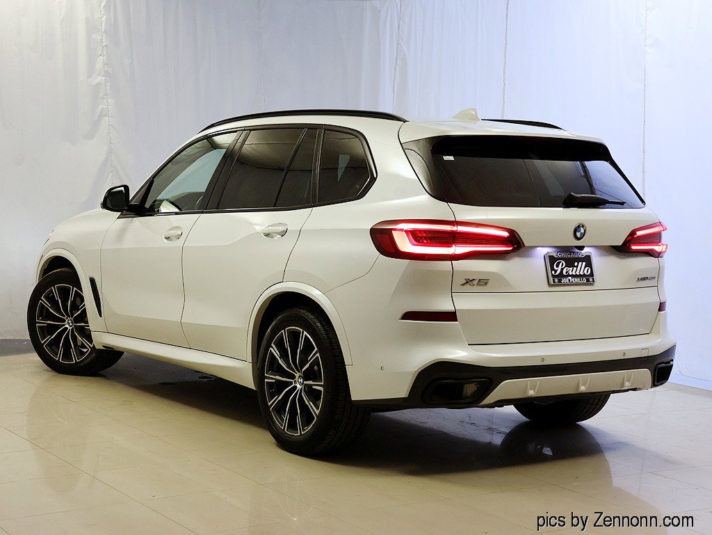 Used 2021 BMW X5 xDrive40i w/ M Sport Package AWD/4WD image 9