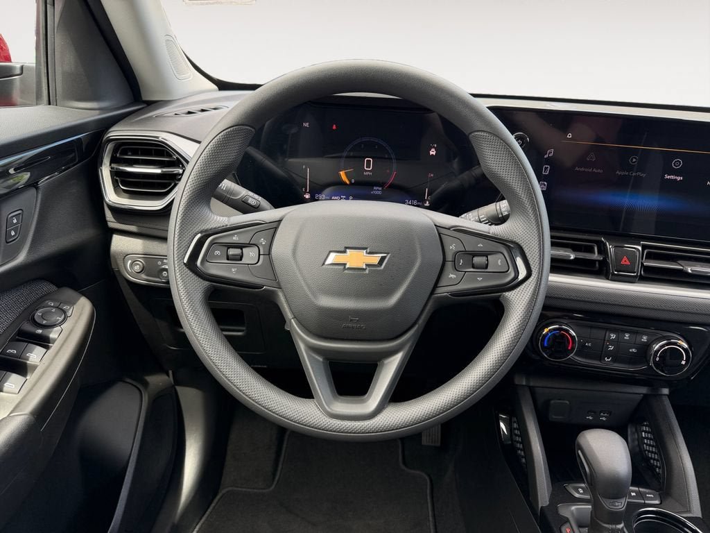 Used 2026 Chevrolet TrailBlazer LT w/ LPO, Trailering Package AWD/4WD image 13