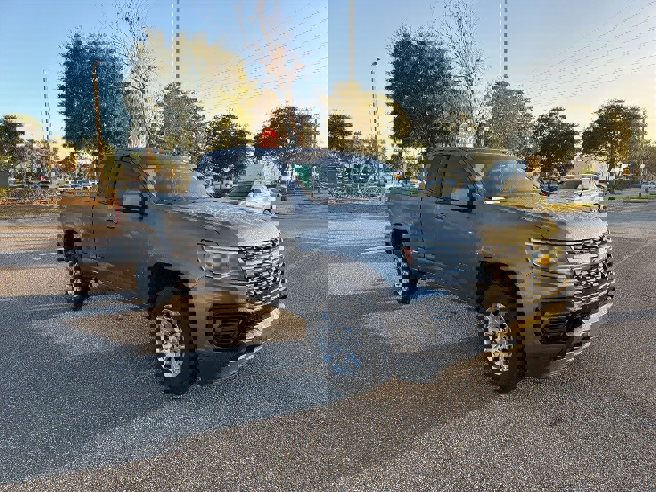 Used 2022 Chevrolet Colorado LT w/ Fleet Safety Package image 7