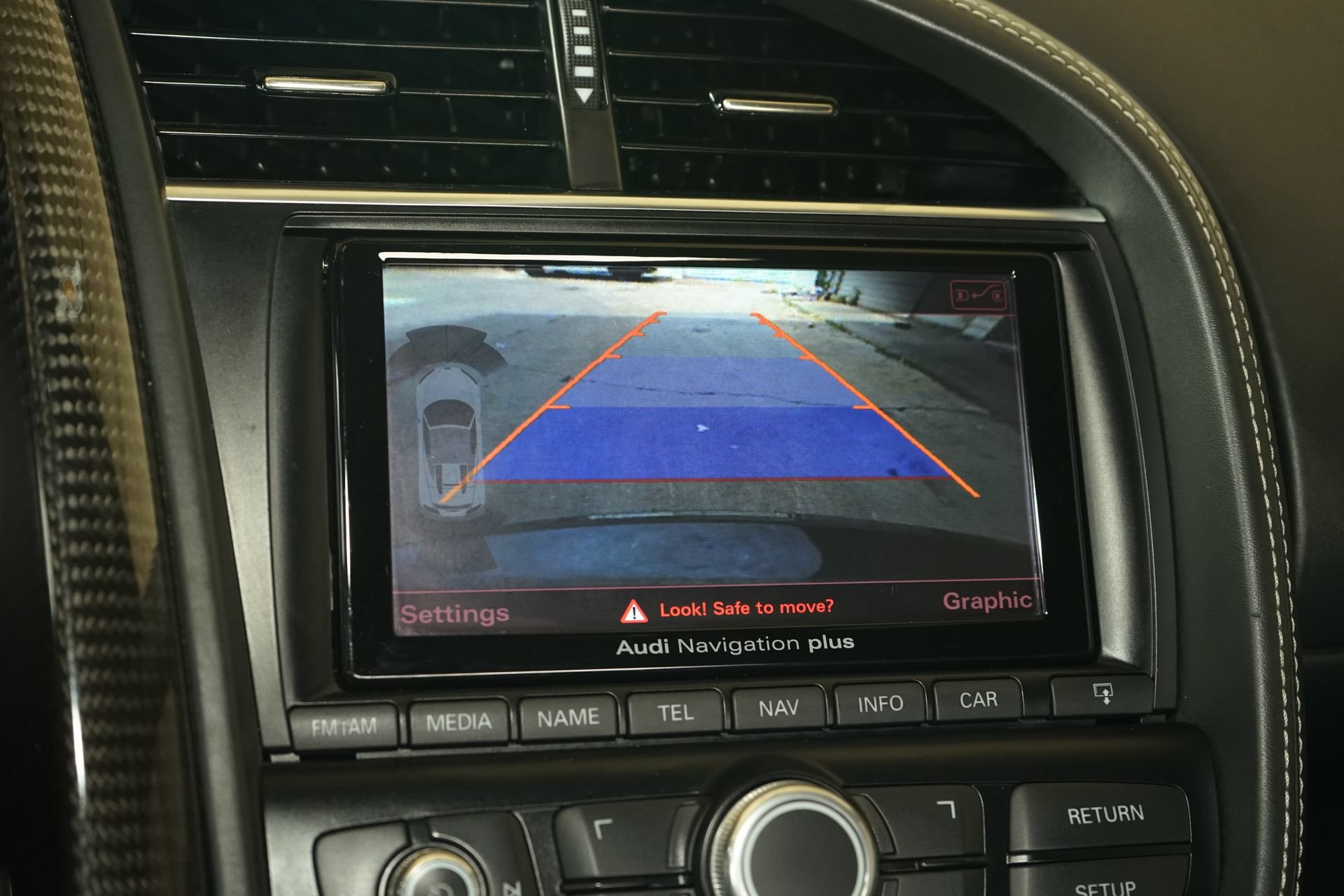 Used 2014 Audi R8 V10 AWD/4WD image 15
