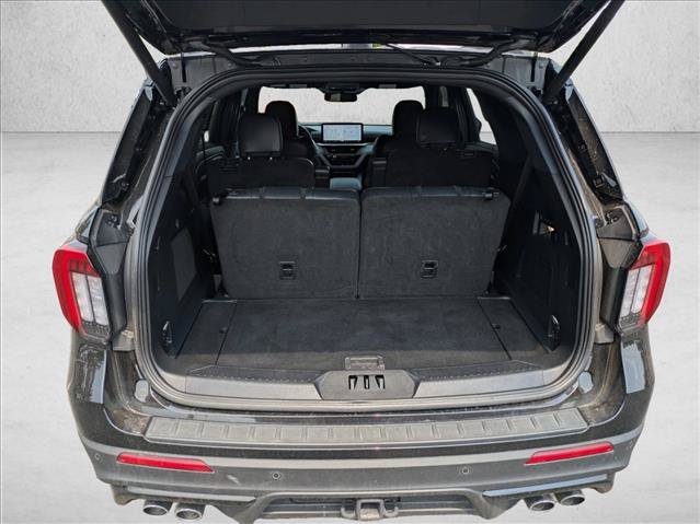 Certified 2025 Ford Explorer ST w/ Sun And Sound Package AWD/4WD image 6