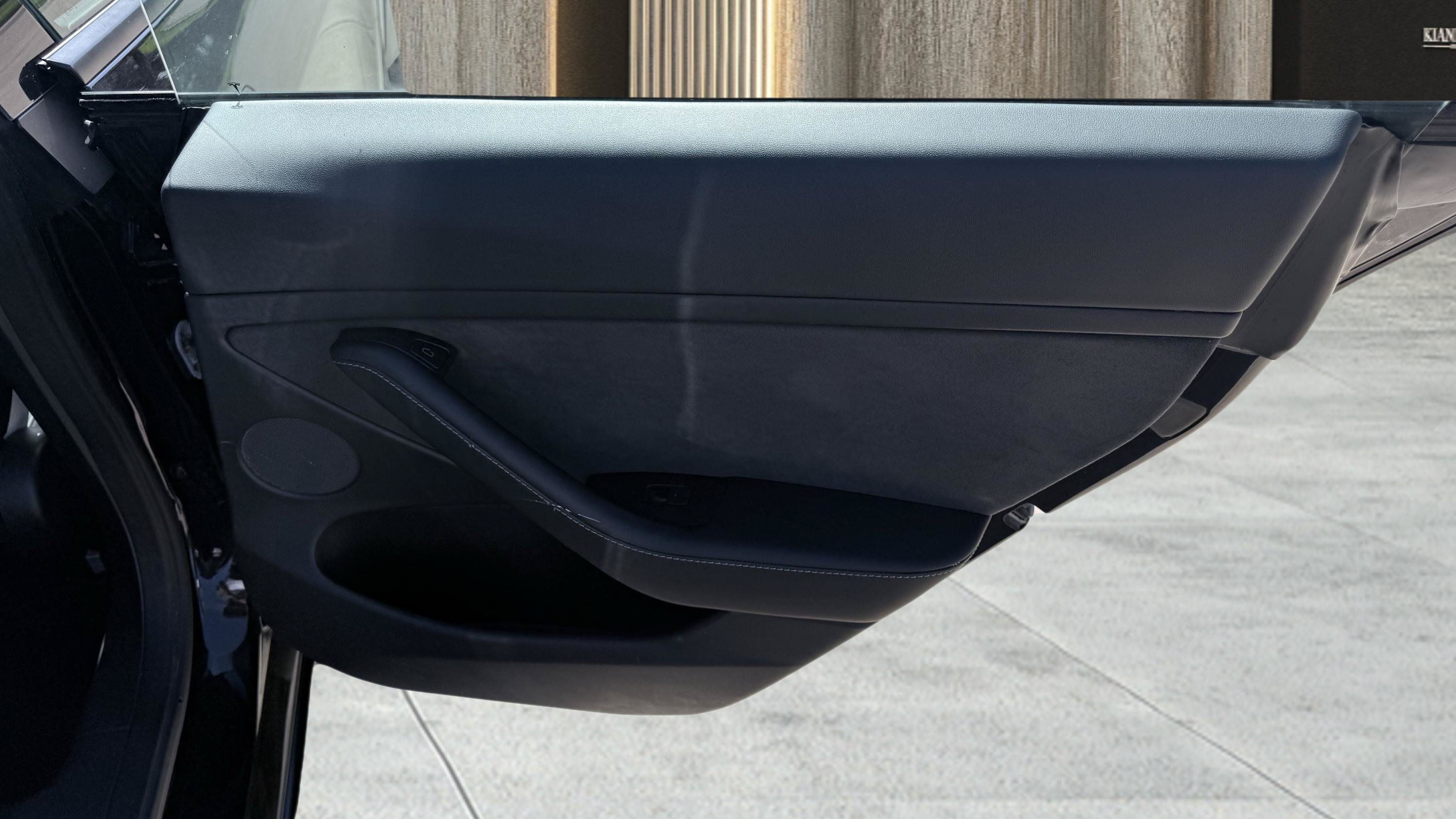 Used 2023 Tesla Model 3 Standard Range RWD image 29