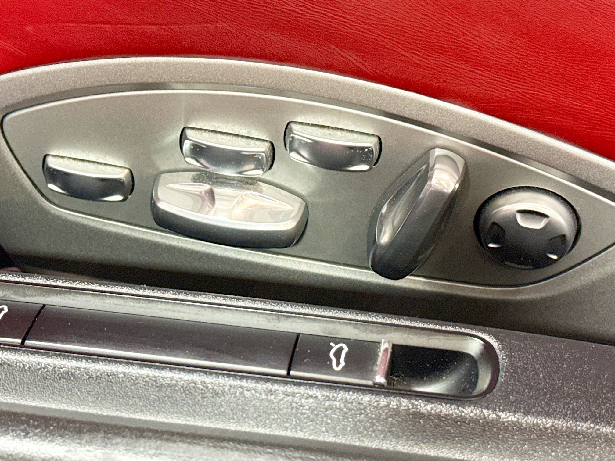 Certified 2017 Porsche 911 Turbo image 23