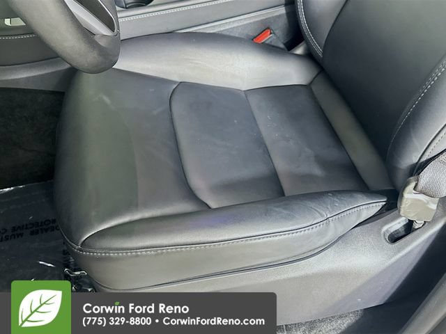 Used 2024 Tesla Model Y Performance AWD/4WD image 19