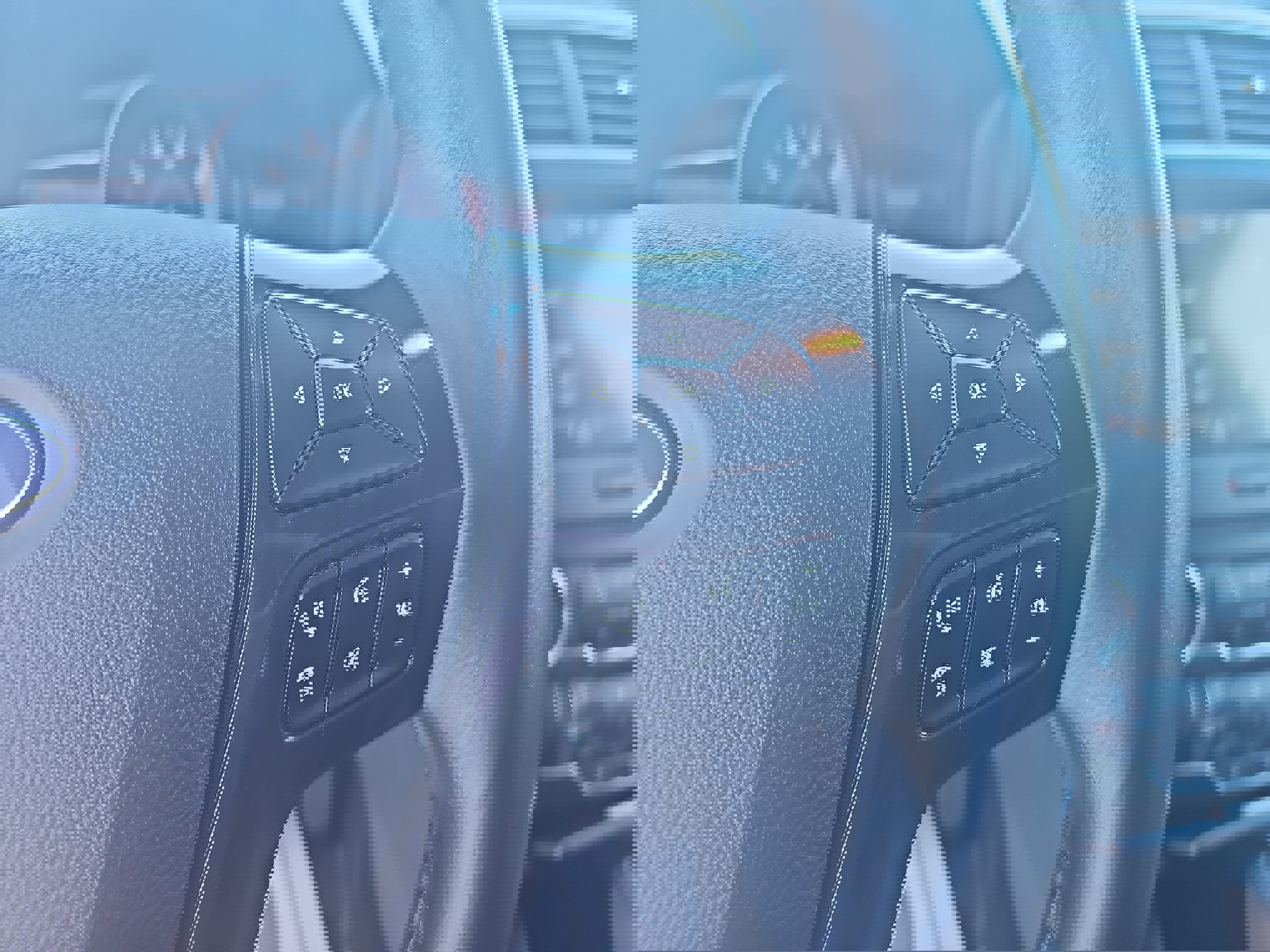 Used 2016 Ford Explorer XLT w/ Equipment Group 202A image 19