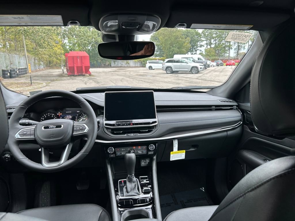 New 2026 Jeep Compass Latitude w/ Quick Order Package 29K image 23