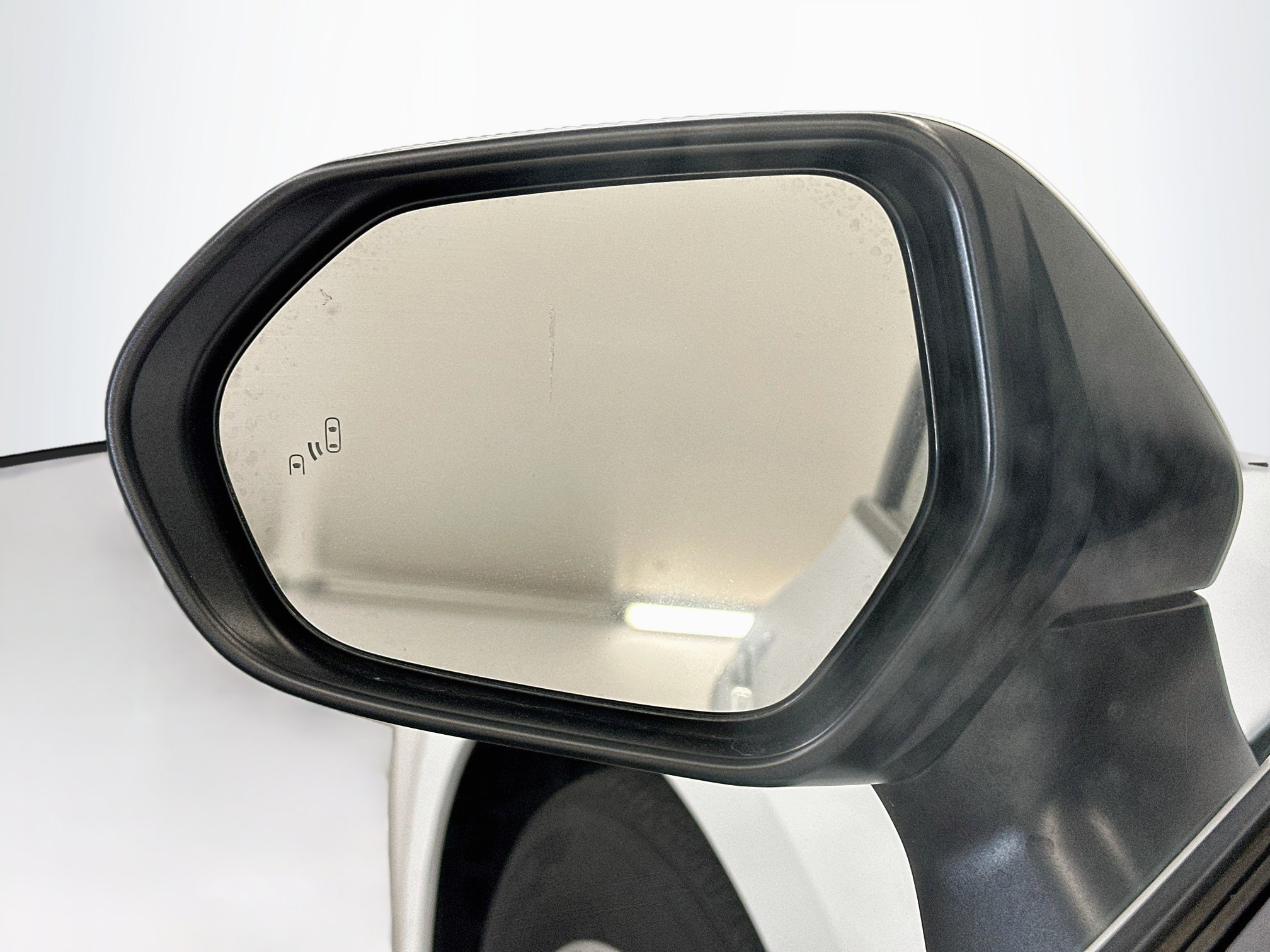 Used 2026 Toyota Camry SE FWD image 16