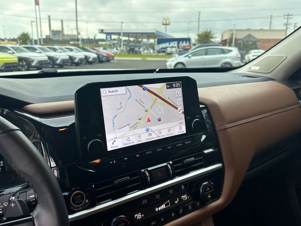 Used 2024 Nissan Pathfinder Platinum w/ Cargo Package image 19