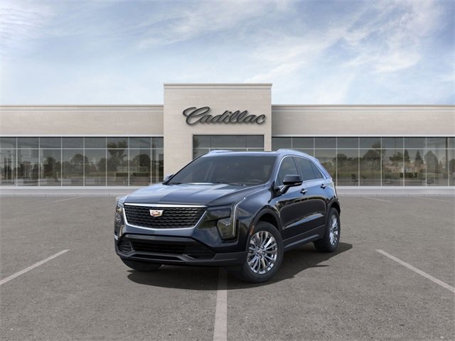 New 2024 Cadillac XT4 Luxury w/ Cold Weather Package image 8