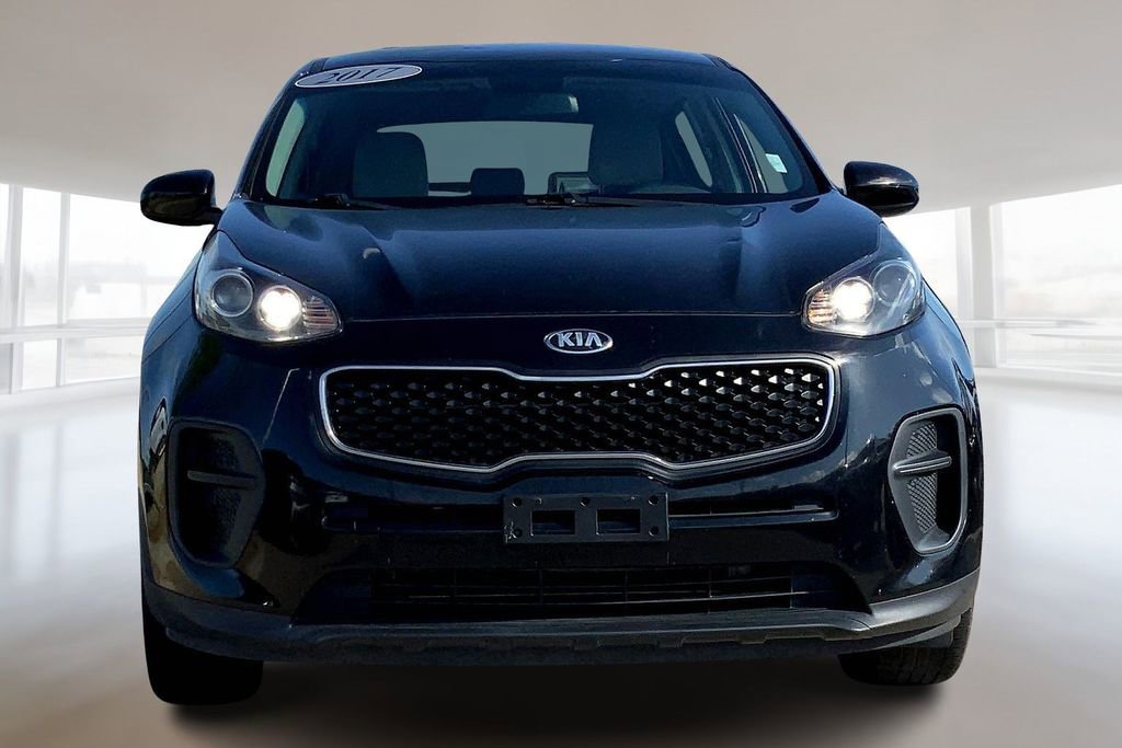 Used 2017 Kia Sportage LX image 3