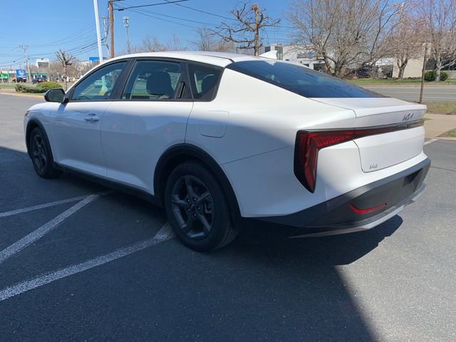 Used 2025 Kia K4 LXS FWD image 5