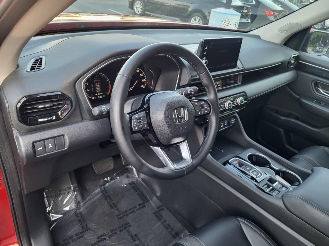 Certified 2024 Honda Pilot Touring image 11