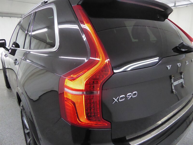 Used 2016 Volvo XC90 T6 Momentum w/ Momentum Plus Package AWD/4WD image 36