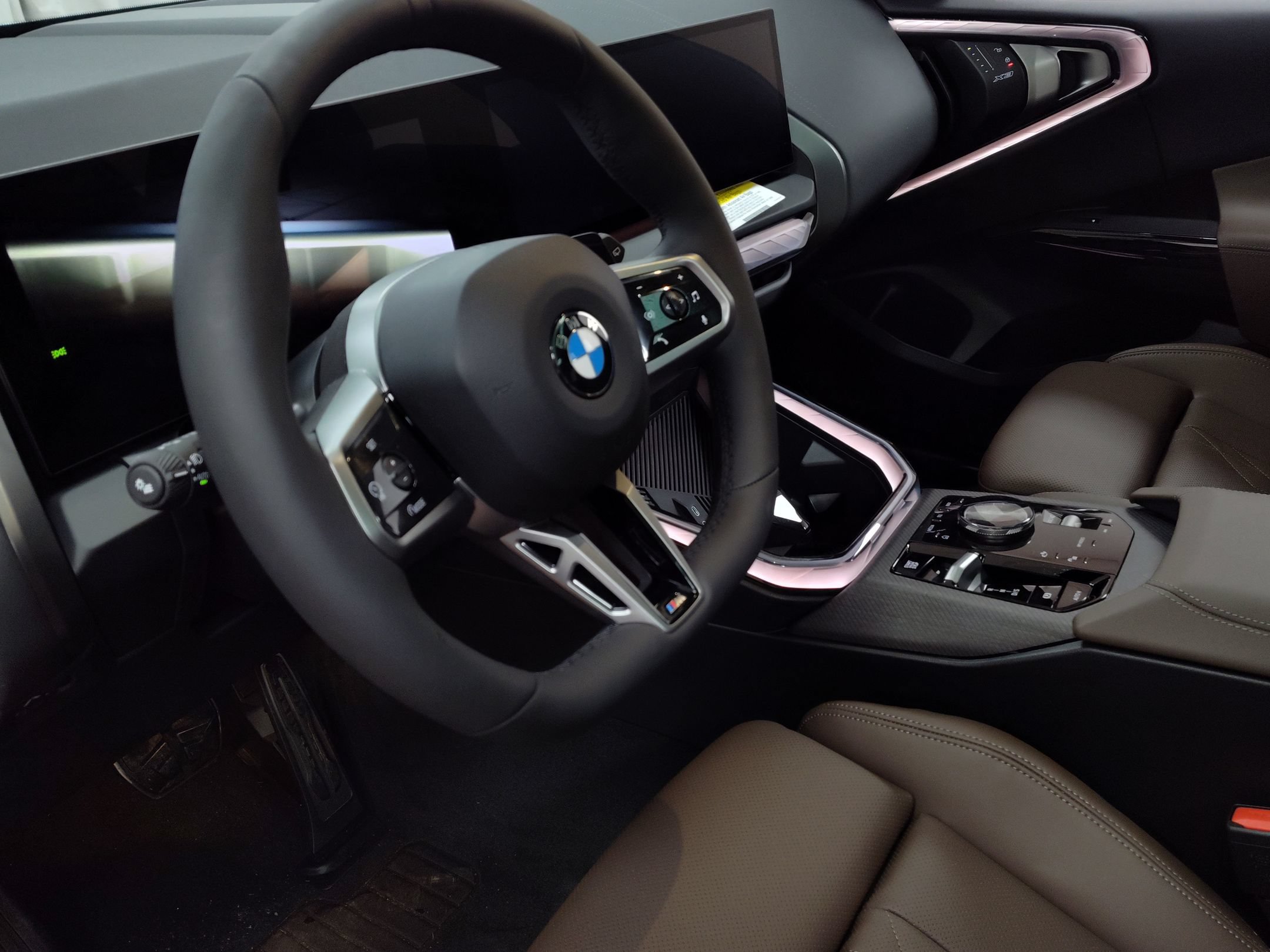 Used 2026 BMW X3 xDrive30i w/ M Sport Package AWD/4WD image 4