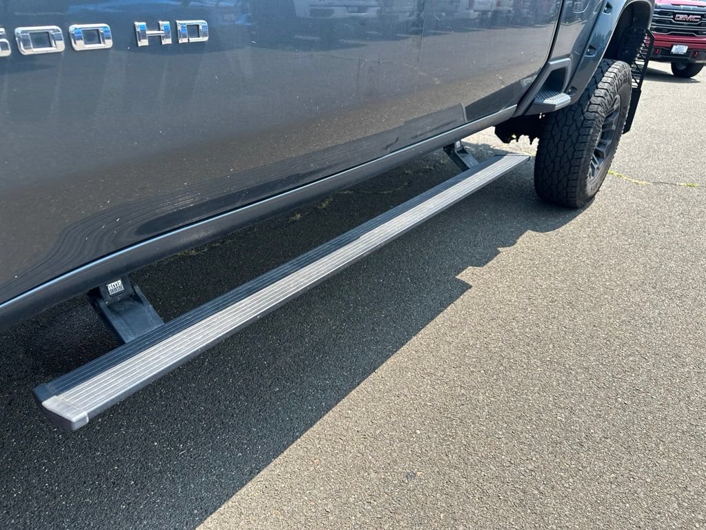 Used 2020 Chevrolet Silverado 2500 LTZ w/ LTZ Premium Package AWD/4WD image 10