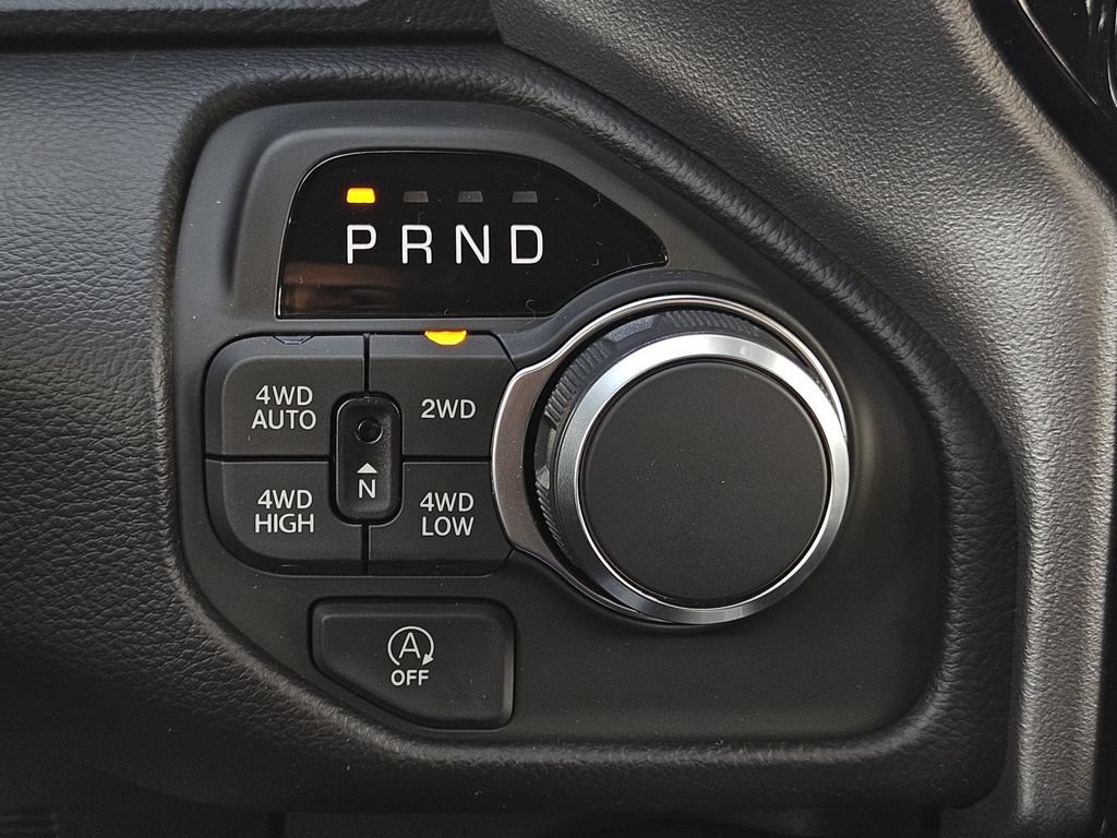 New 2026 RAM 1500 Lone Star AWD/4WD image 27