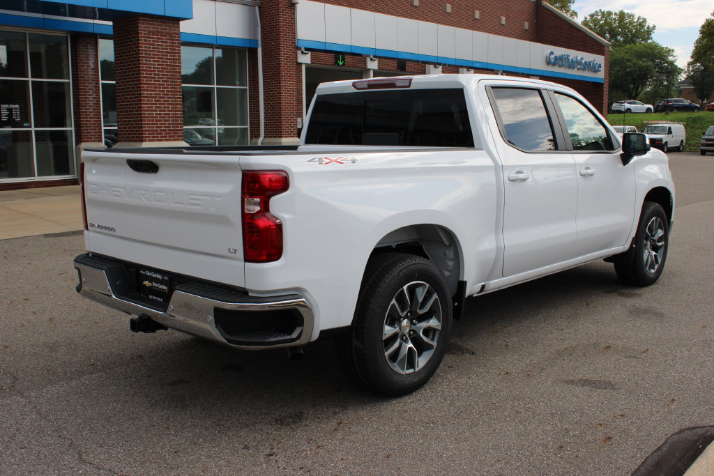 New 2026 Chevrolet Silverado 1500 LT w/ Safety Package AWD/4WD image 38
