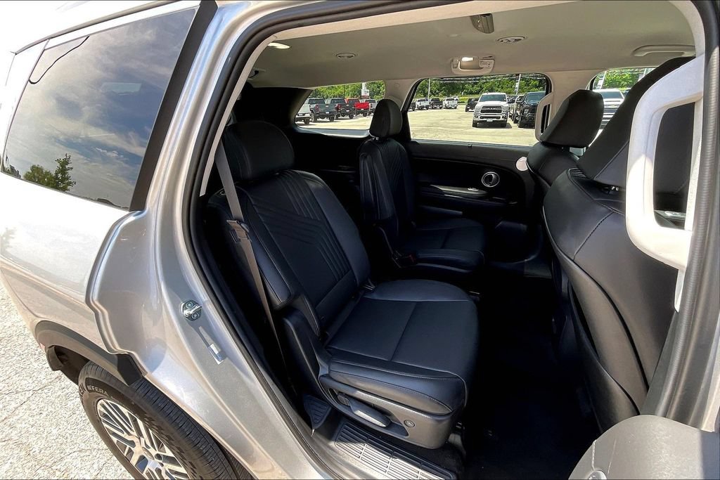 Used 2026 Hyundai Palisade SEL AWD/4WD image 24