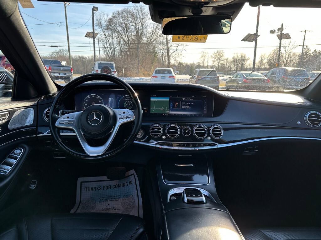 Used 2019 Mercedes-Benz S 560 4MATIC Sedan w/ Premium Package image 21