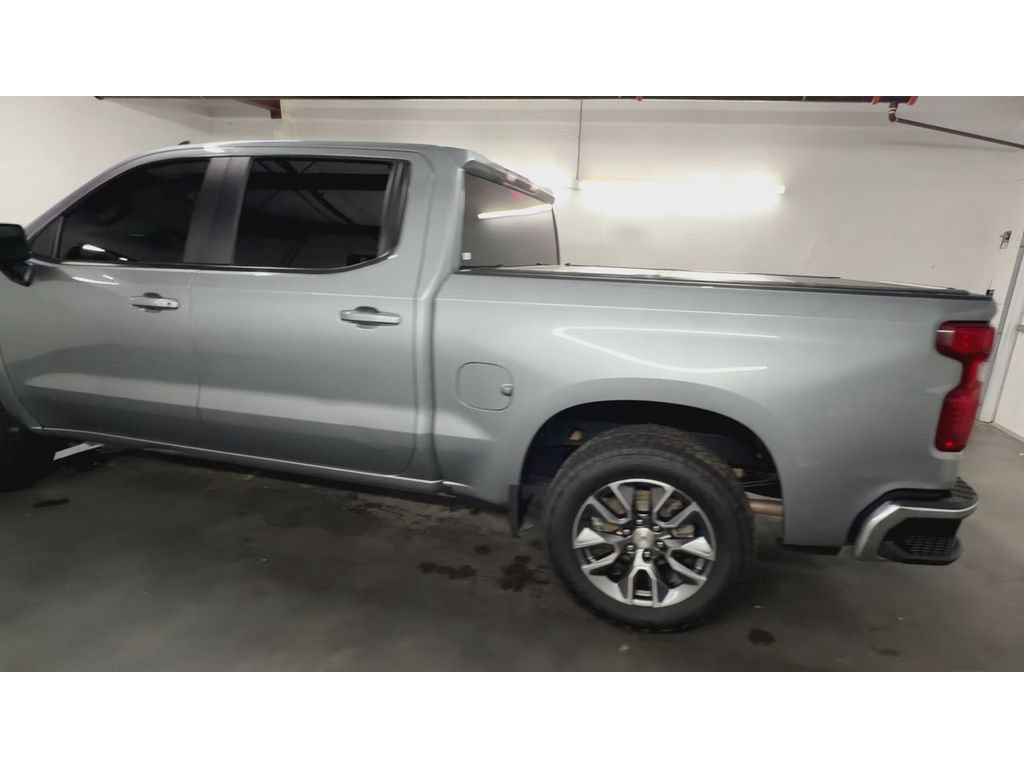 Used 2024 Chevrolet Silverado 1500 LT w/ Z71 Off-Road Package AWD/4WD image 6