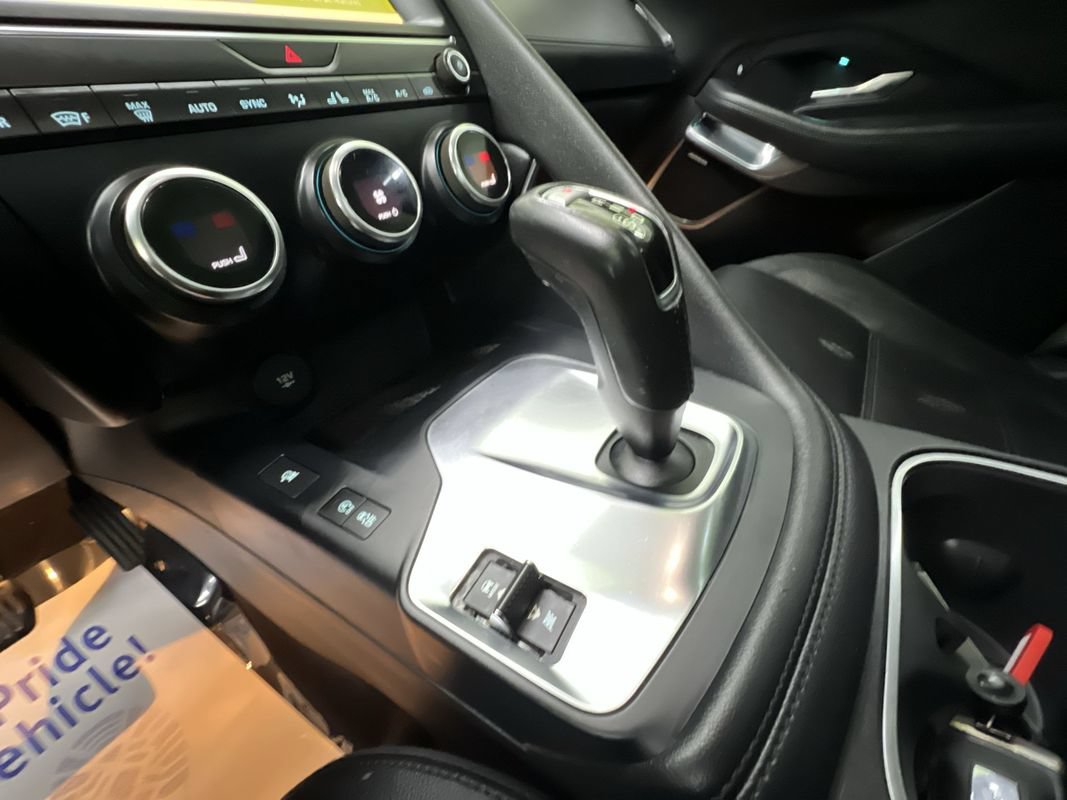 Used 2018 Jaguar E-PACE S AWD/4WD image 25