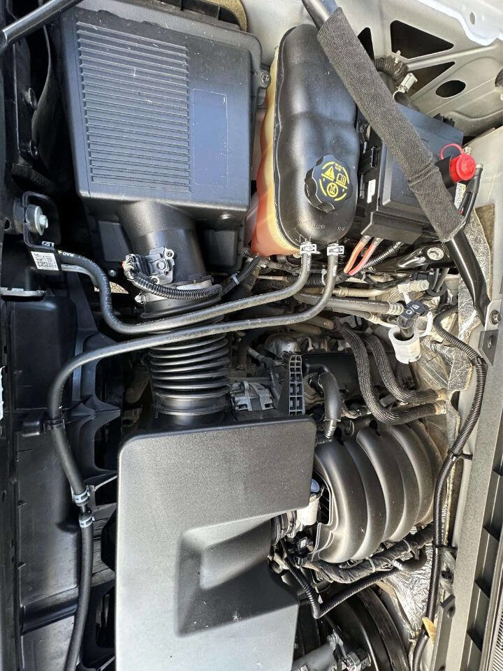 Used 2017 Chevrolet Silverado 1500 W/T w/ Trailering Package image 16