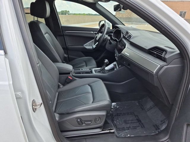 Certified 2024 Audi Q3 2.0T Premium w/ Convenience Package AWD/4WD image 20