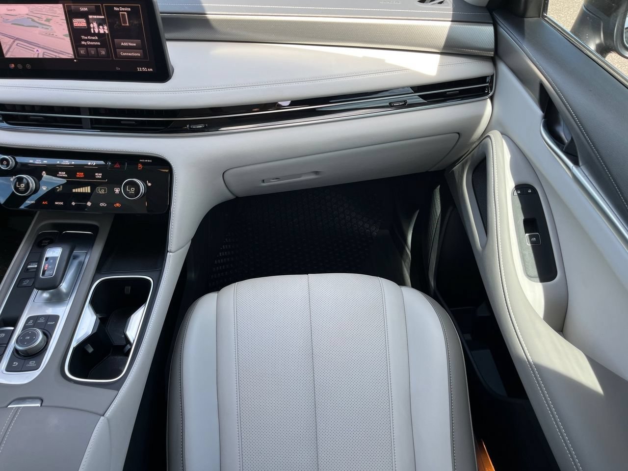 Certified 2026 INFINITI QX60 Pure w/ Cargo Package FWD image 15