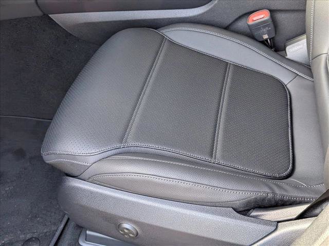 New 2026 Mercedes-Benz GLC 300 image 4