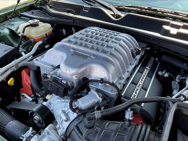 Used 2022 Dodge Challenger SRT Hellcat RWD image 30