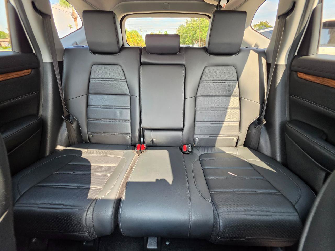 Used 2020 Honda CR-V Touring image 12