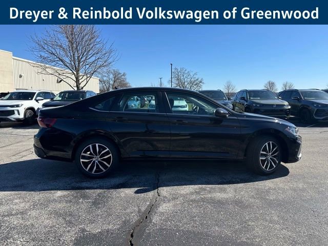 New 2026 Volkswagen Jetta SE image 8