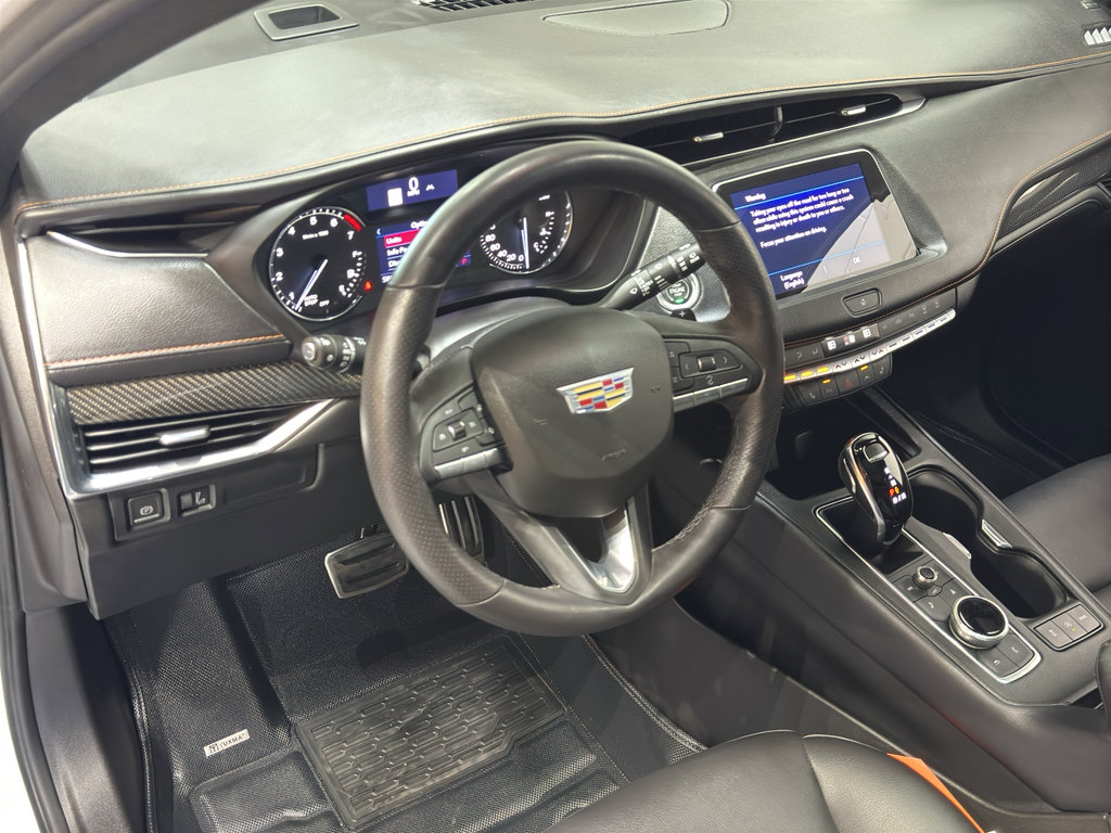 Used 2023 Cadillac XT4 Sport w/ Sun And Sound Package image 19