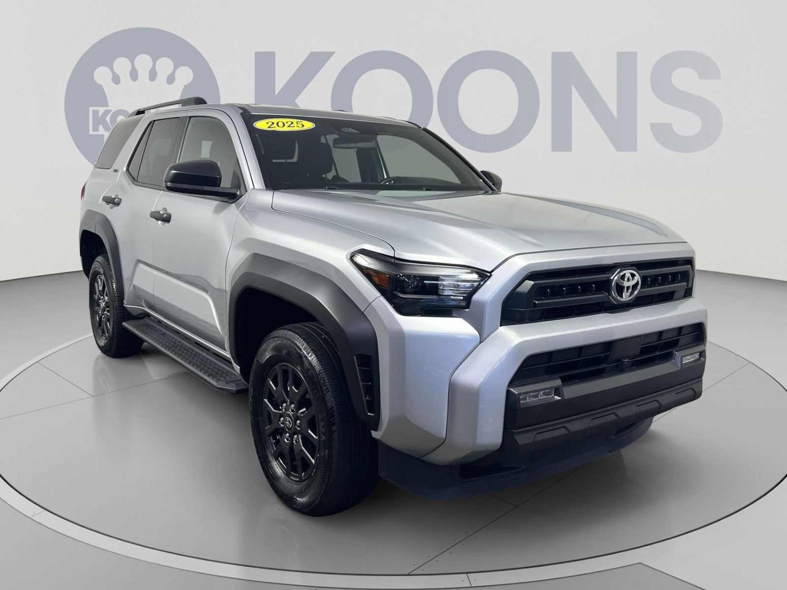 Used 2025 Toyota 4Runner SR5 AWD/4WD image 10